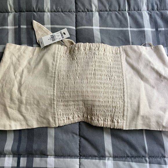 Express Tie front Bandeau Tops BUNDLE NWT‼️ + free top❗️ - Picture 5 of 12